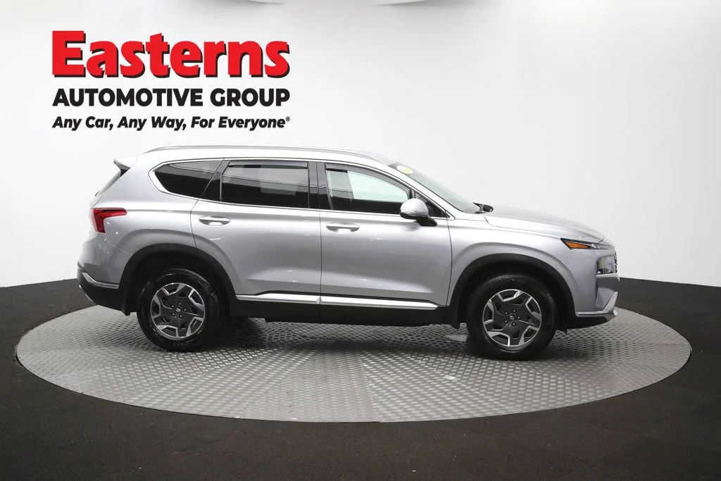 Used 2023 Silver Hyundai Blue image 45