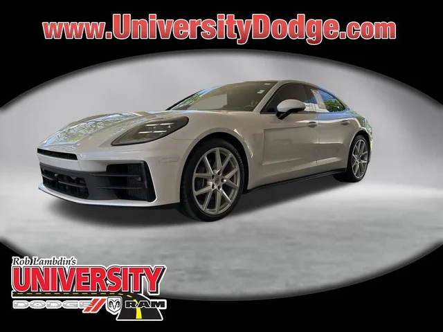 2024 Porsche Panamera 4