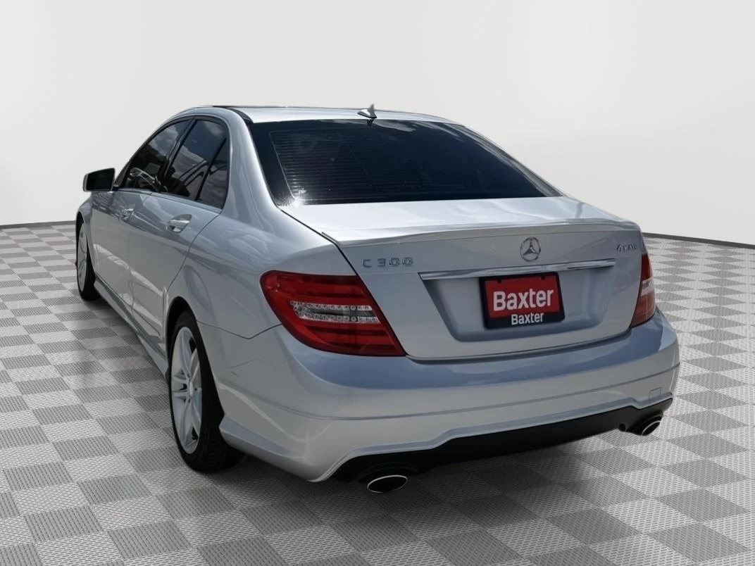 Used 2013 Iridium Silver Metallic Mercedes-Benz C 300 Luxury image 8