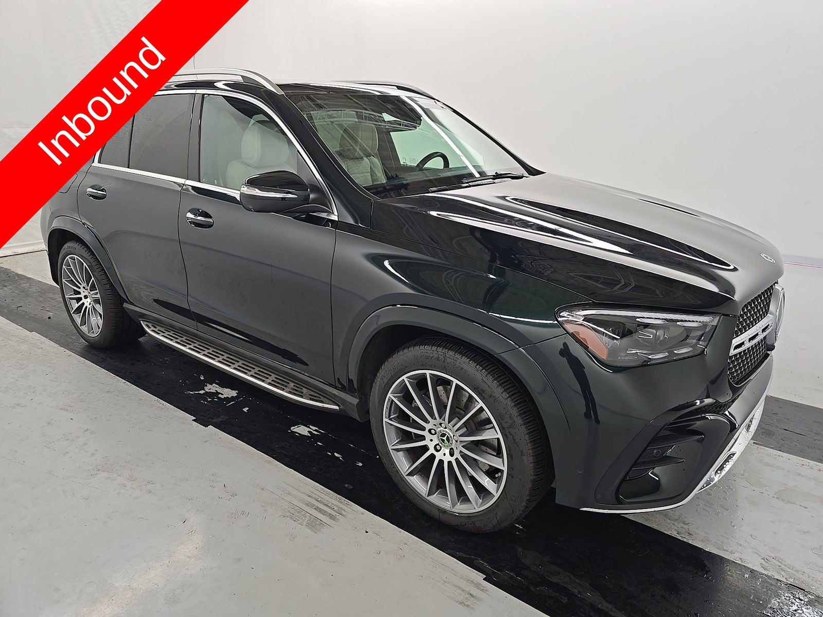 Used 2024 Green Mercedes-Benz GLE 450 image 7