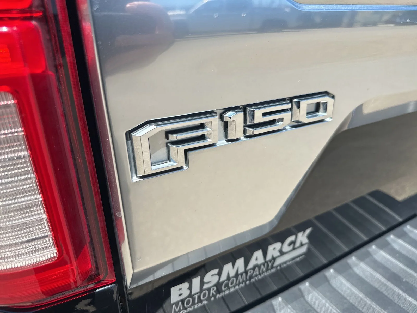 Used 2020 Black Ford Platinum image 6
