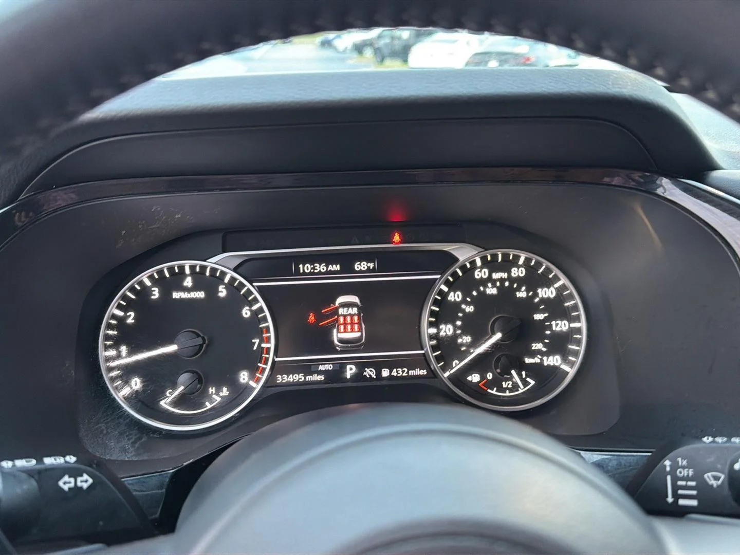 2025 Nissan Pathfinder SV - Photo 24