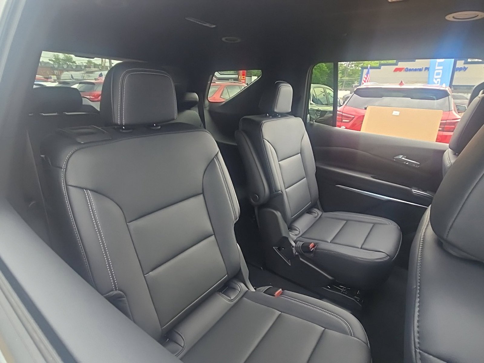 2026 Chevrolet Traverse LT - Photo 14