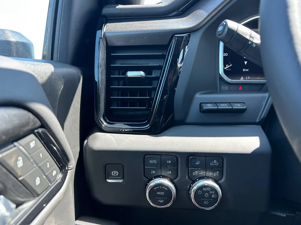2026 GMC Sierra 2500HD AT4X - Photo 20