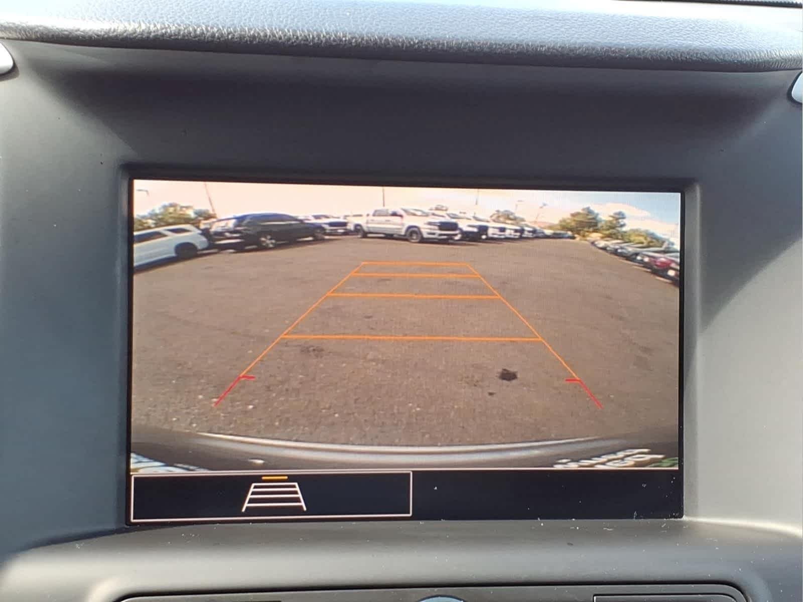 Used 2024 Sterling Metallic GMC SLE image 23