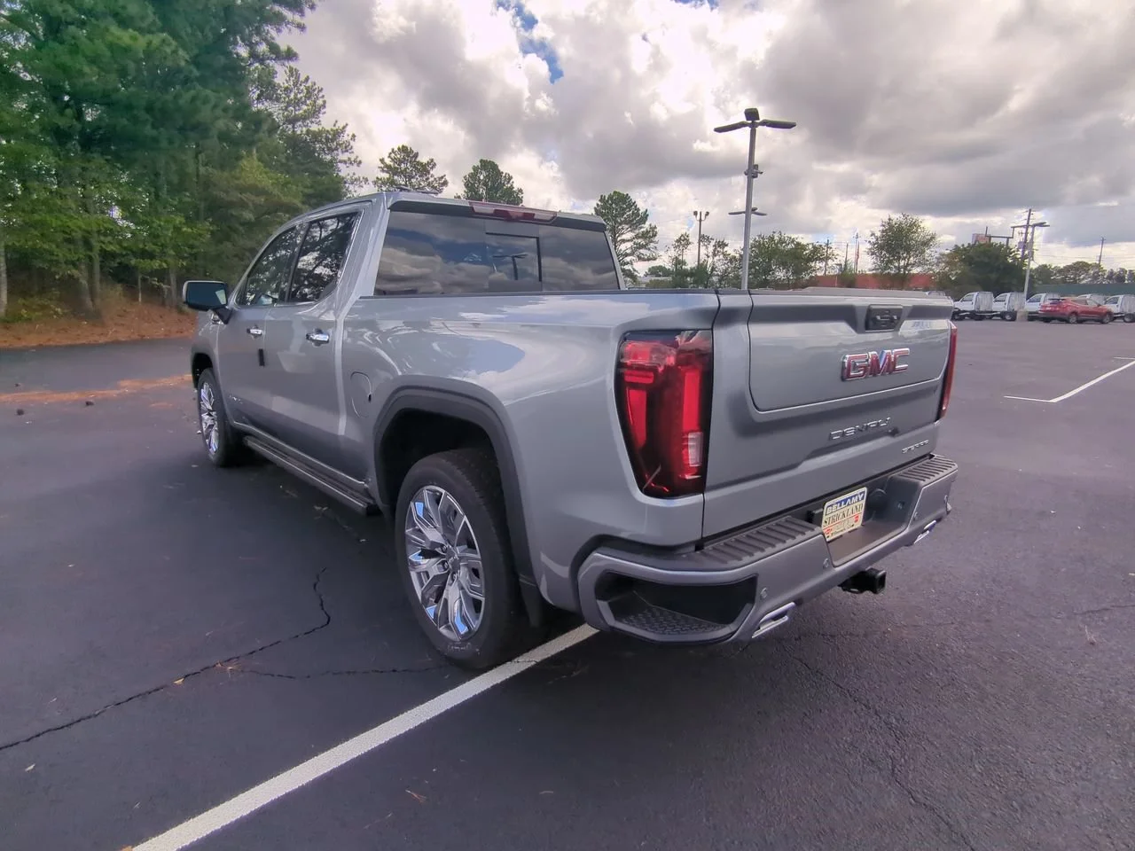 2026 GMC Sierra 1500 Denali - Photo 6