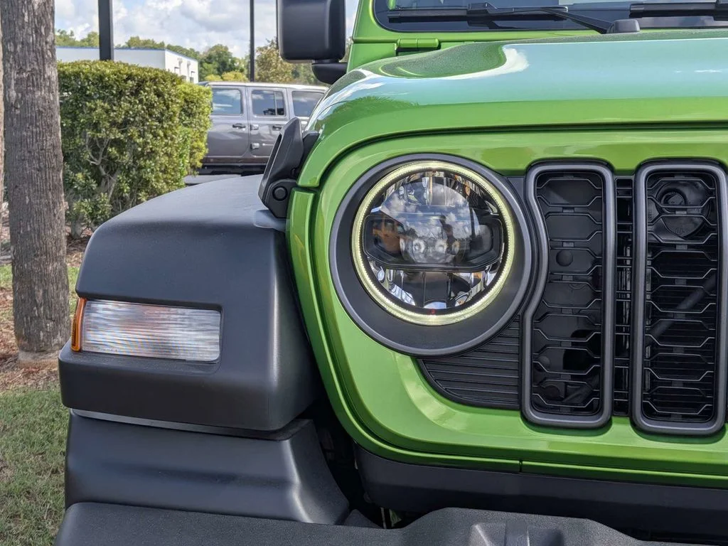 New 2026 Mojito Clear-Coat Exterior Paint Jeep Sport image 10