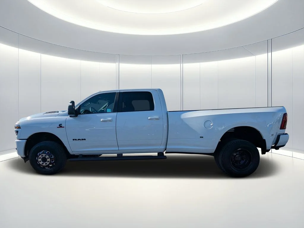 New 2026 Bright White Clear-Coat Exterior Paint RAM Laramie image 7
