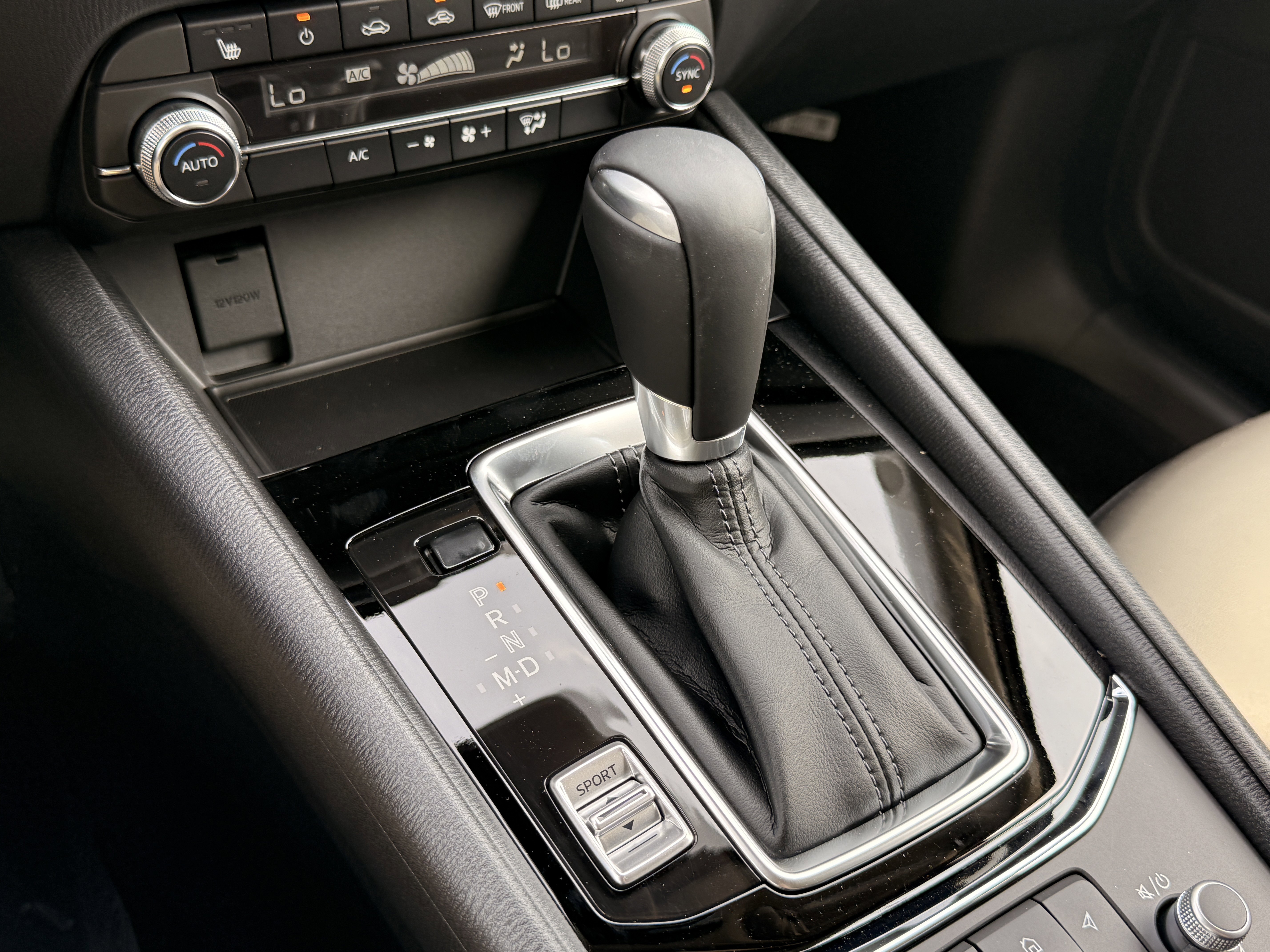 2025 Mazda CX-5 S Select Package - Photo 6