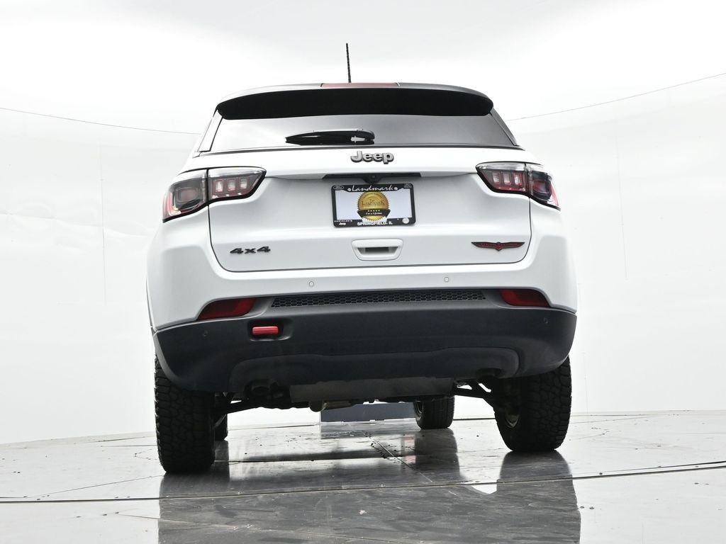 2025 Jeep Compass Trailhawk - Photo 19