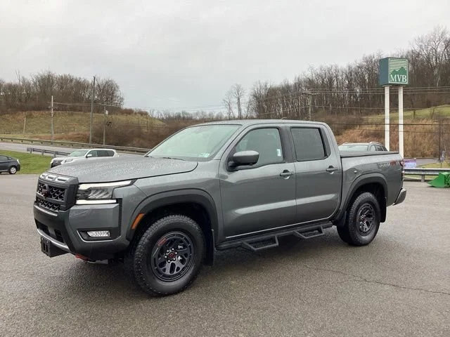 2026 Nissan Frontier PRO-4X Crew Cab 4X4's photo