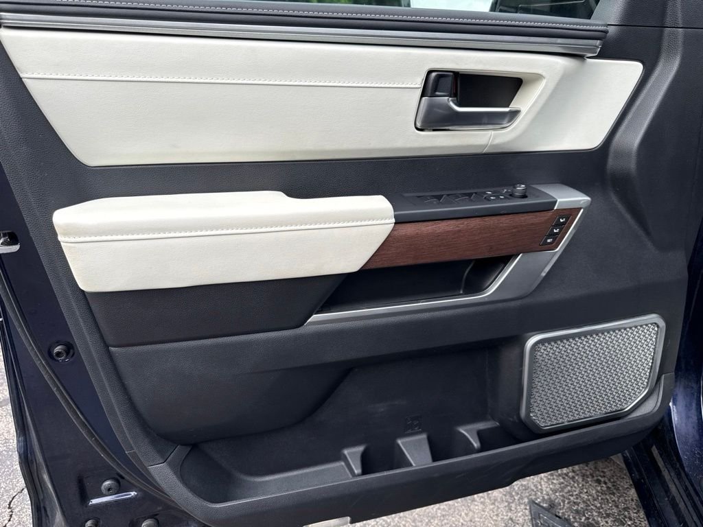 Used 2022 White Toyota Capstone image 21