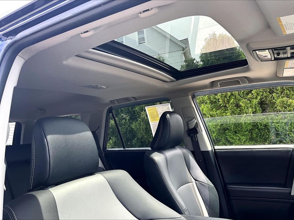 Used 2019 Blue Toyota SR5 Premium image 22