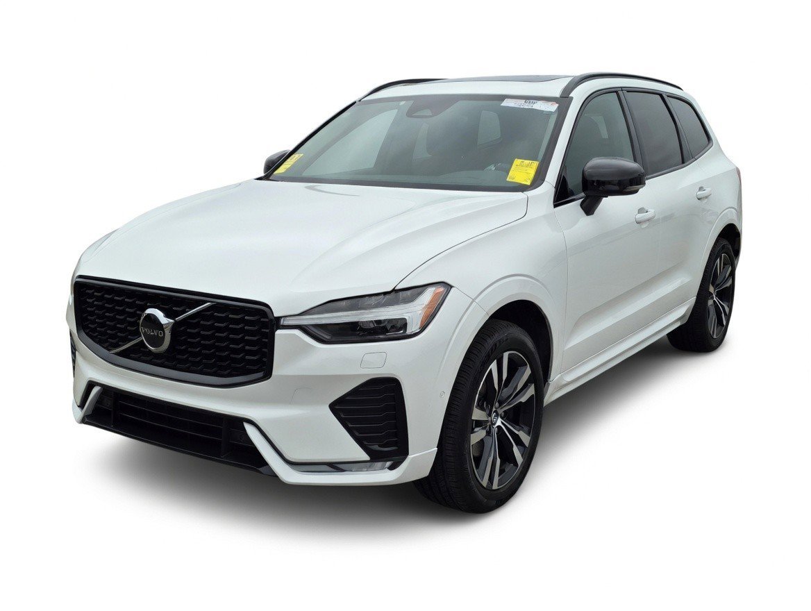 2024 Volvo XC60 B5 Core Dark Theme AWD's photo