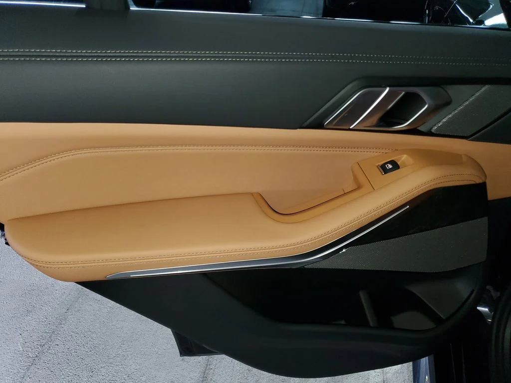 New 2026 Black Sapphire Metallic BMW sDrive40i image 9