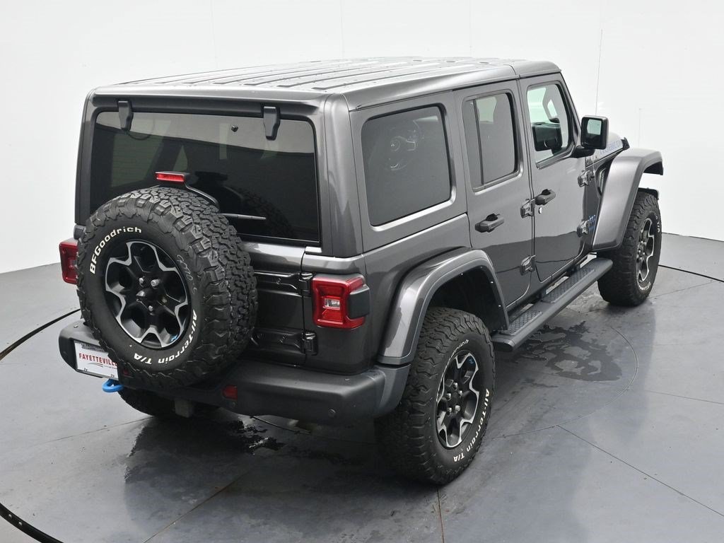 Used 2021 Granite Crystal Metallic Clearcoat Jeep Unlimited Rubicon image 21