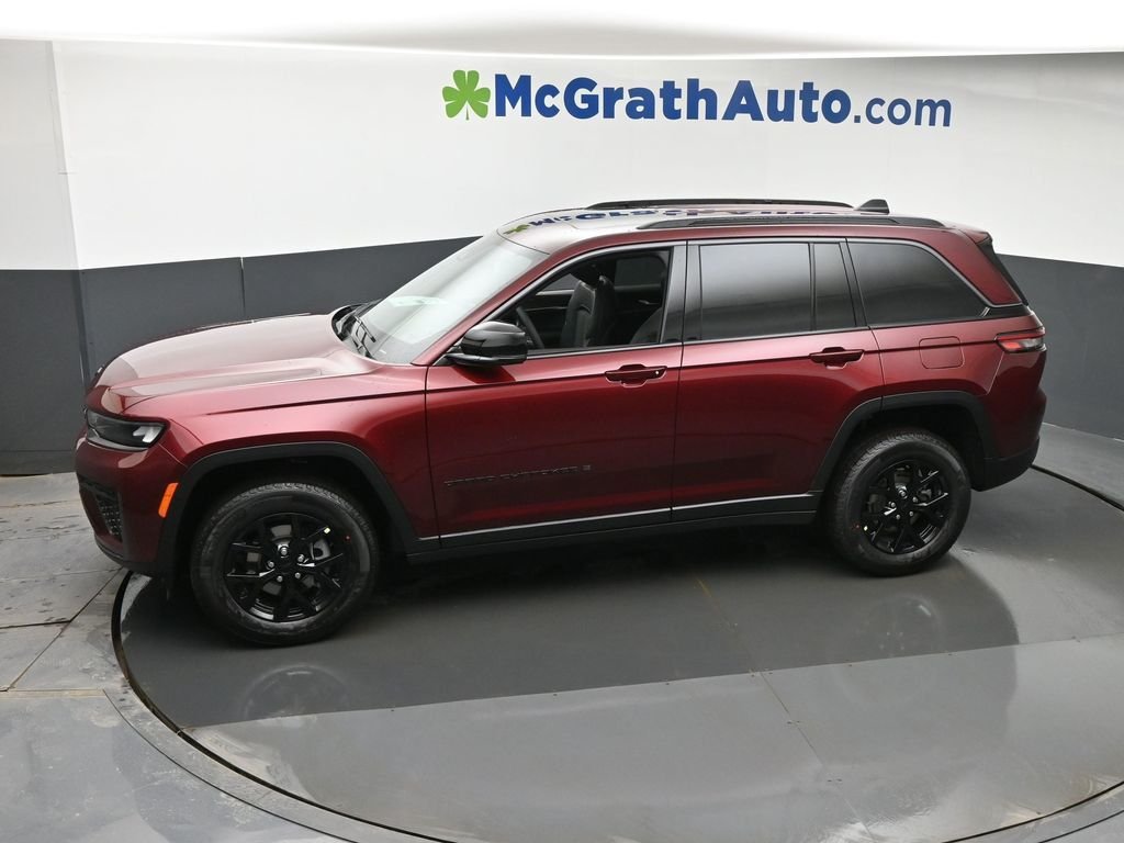 New 2026 Velvet Red Pearl-Coat Exterior Paint Jeep Altitude image 23