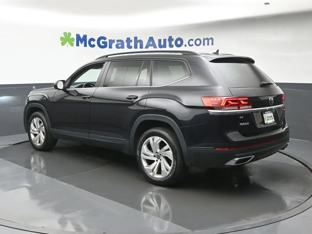 Used 2023 Black Volkswagen 2.0T SE w/Technology image 27