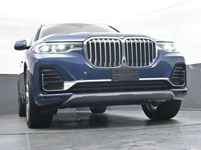 Used 2022 Blue BMW xDrive40i image 42
