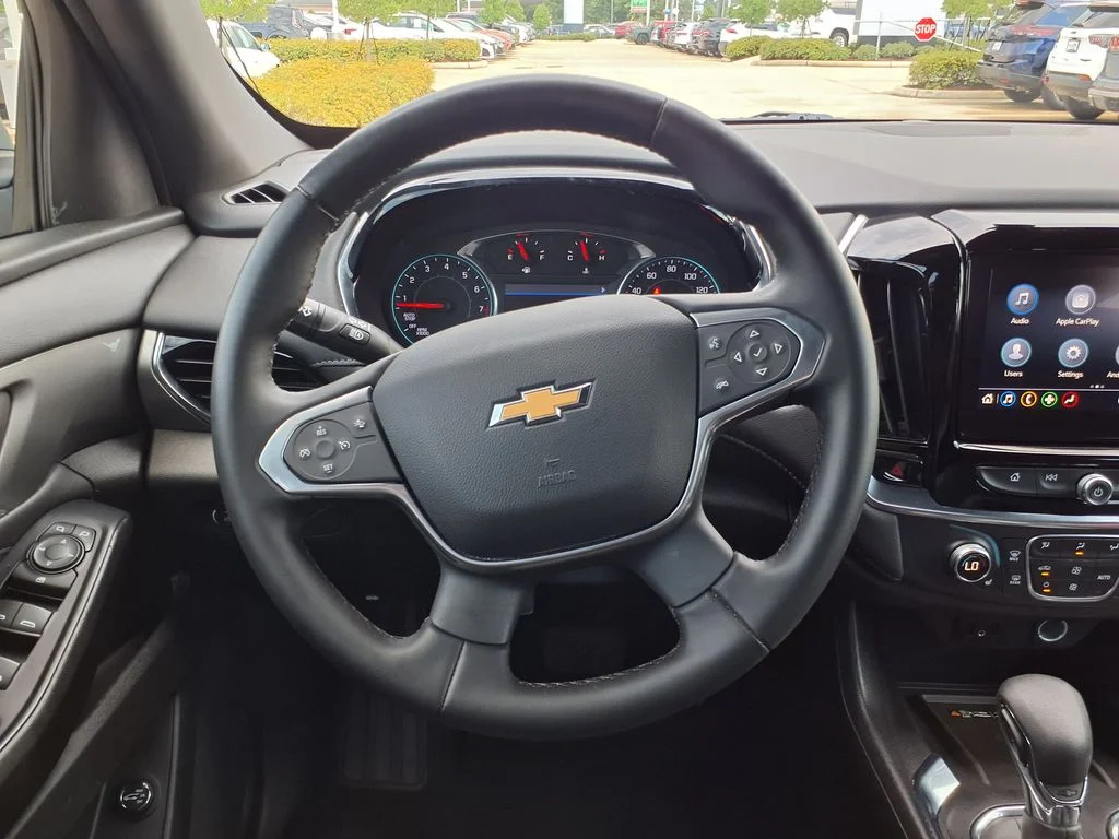 Used 2023 Gray Chevrolet LT image 25