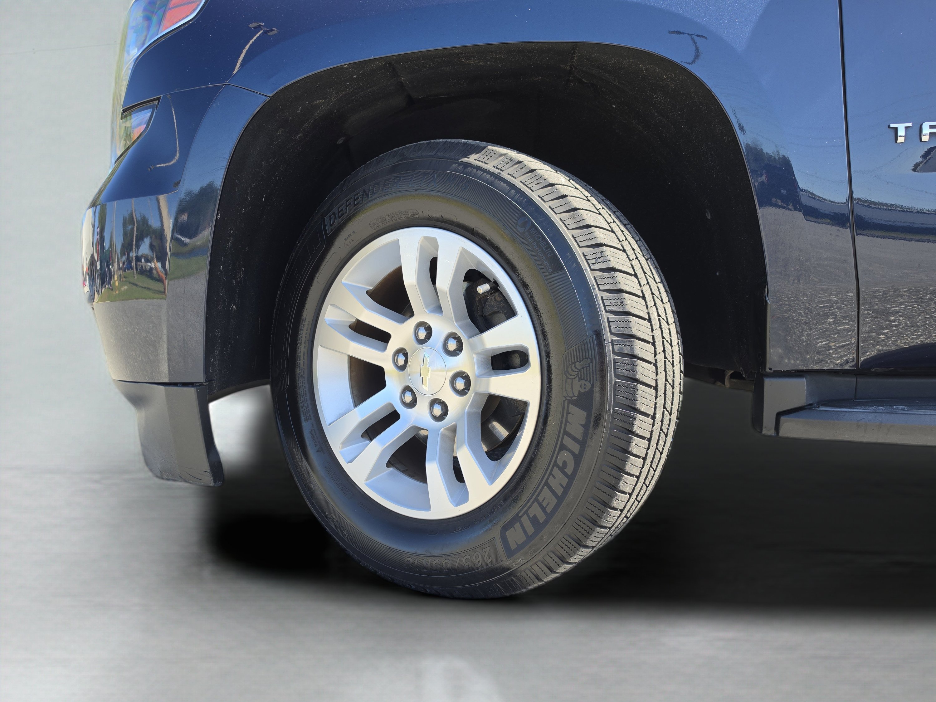 Used 2020 Blue Velvet Metallic Chevrolet LT image 38