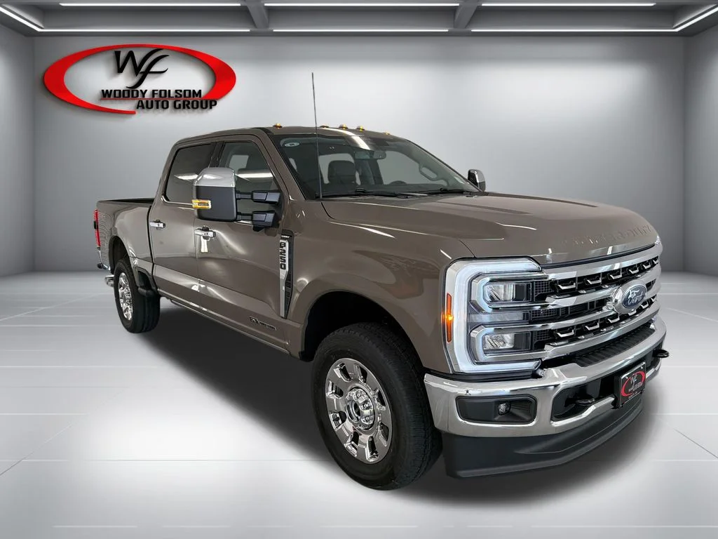 New 2026 Gray Ford Lariat image 3