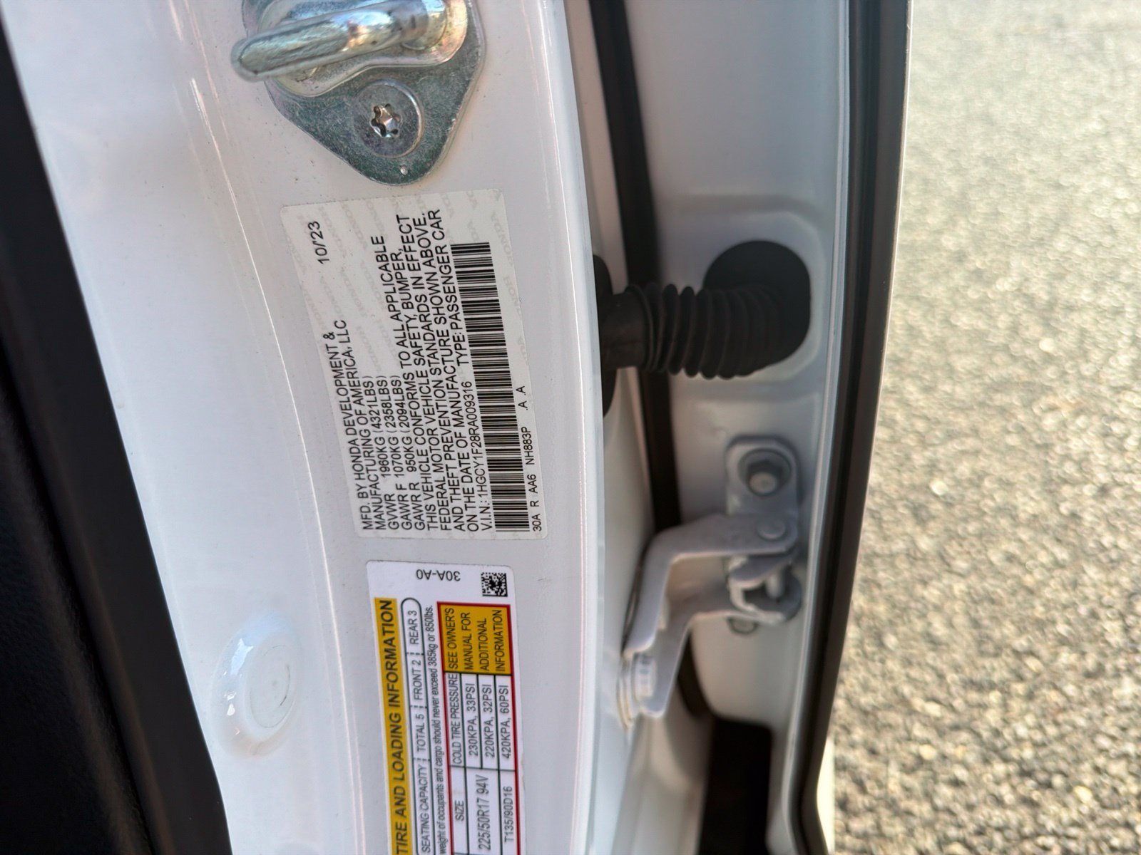Used 2024 Platinum White Pearl Honda LX image 47
