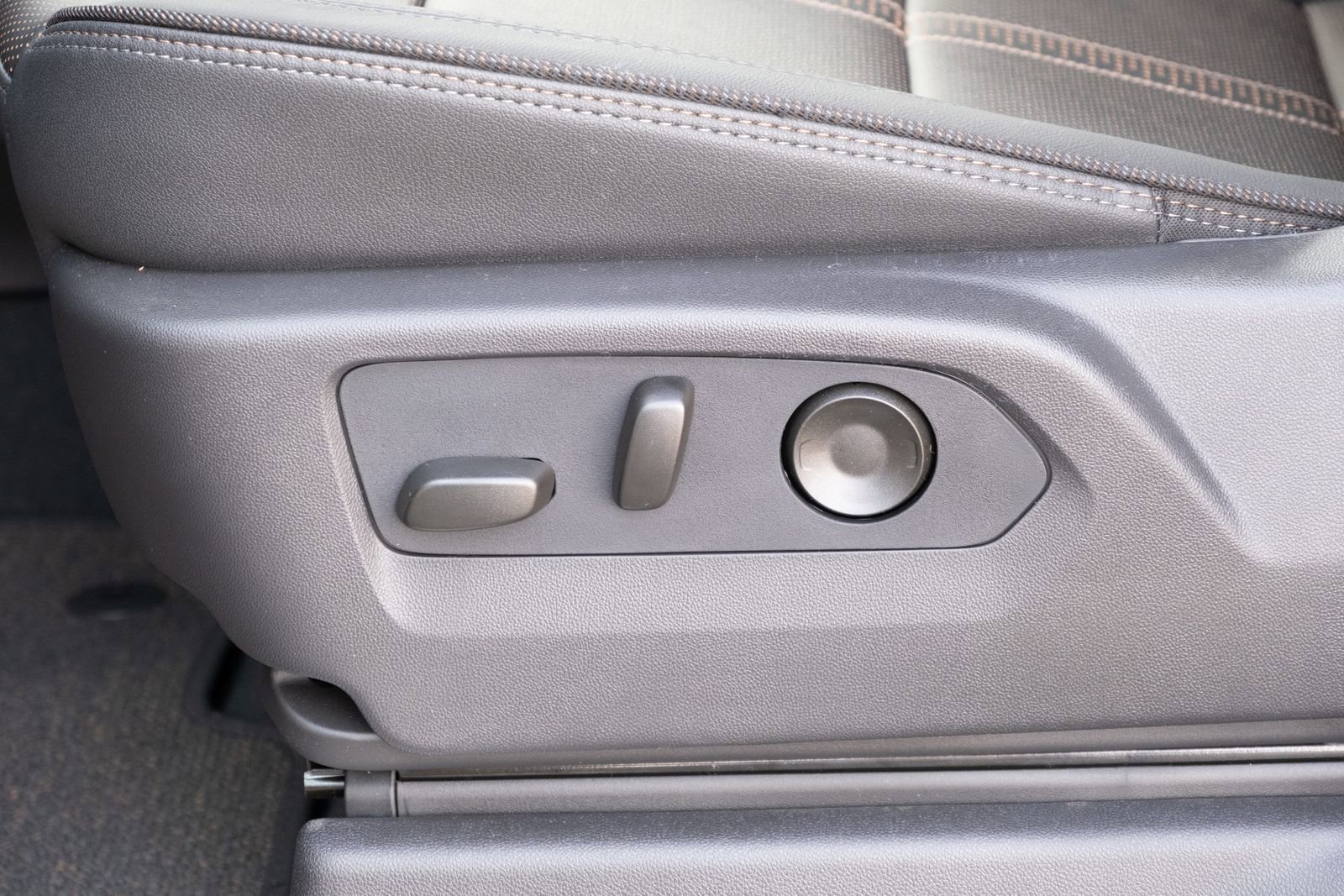 2026 Chevrolet Silverado 3500HD High Country - Photo 13