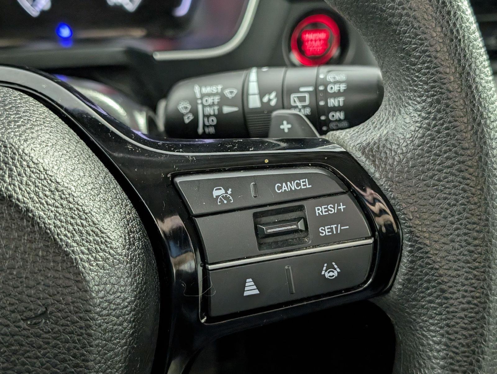 2023 Honda Pilot LX - Photo 16