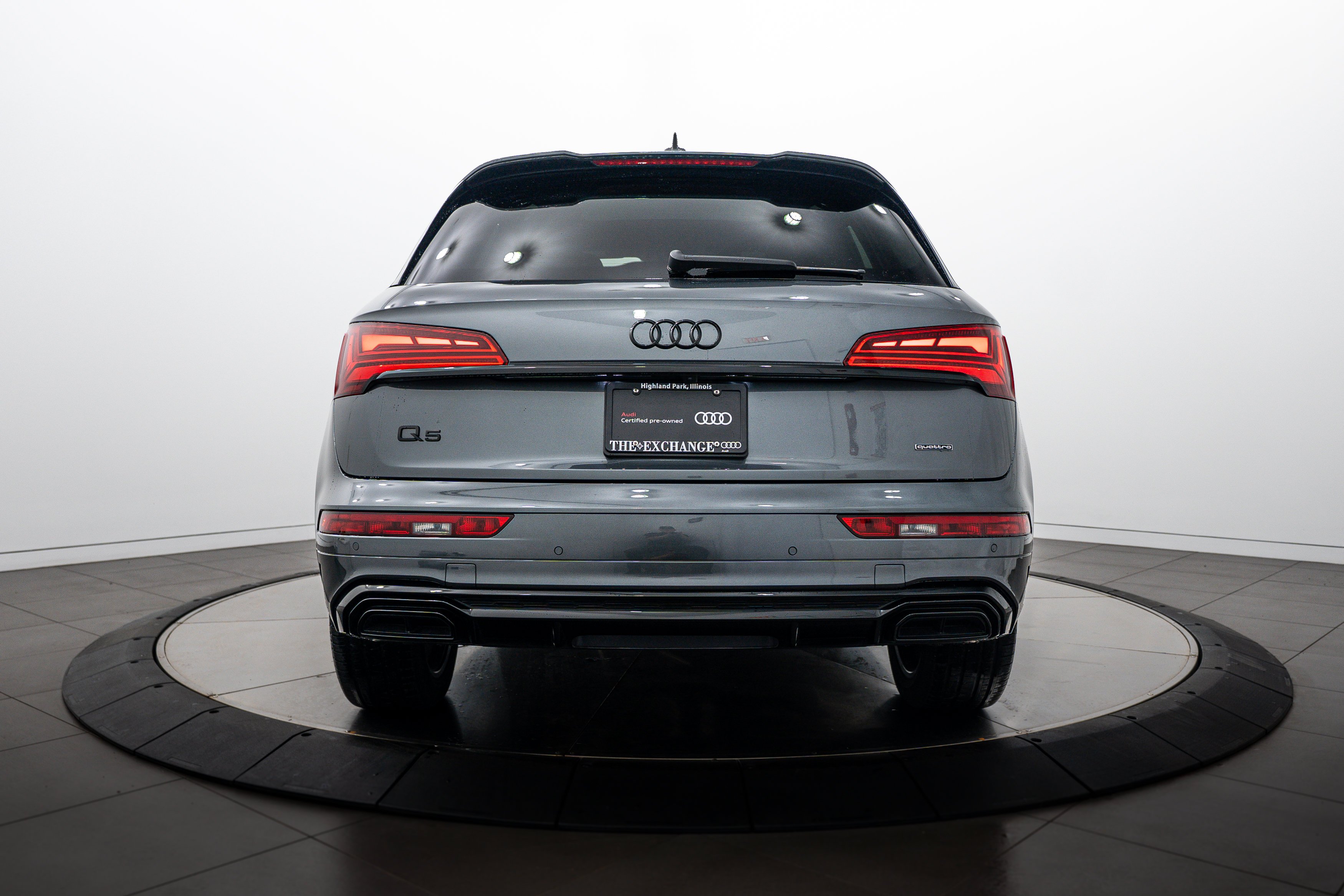 Certified Used 2025 Daytona Gray Pearl Effect Audi S line Premium Plus image 23