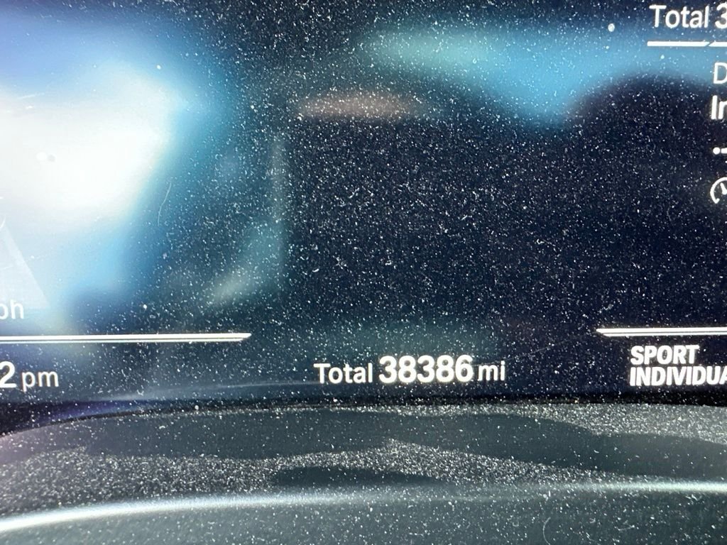 Used 2022 Black BMW xDrive30i image 24