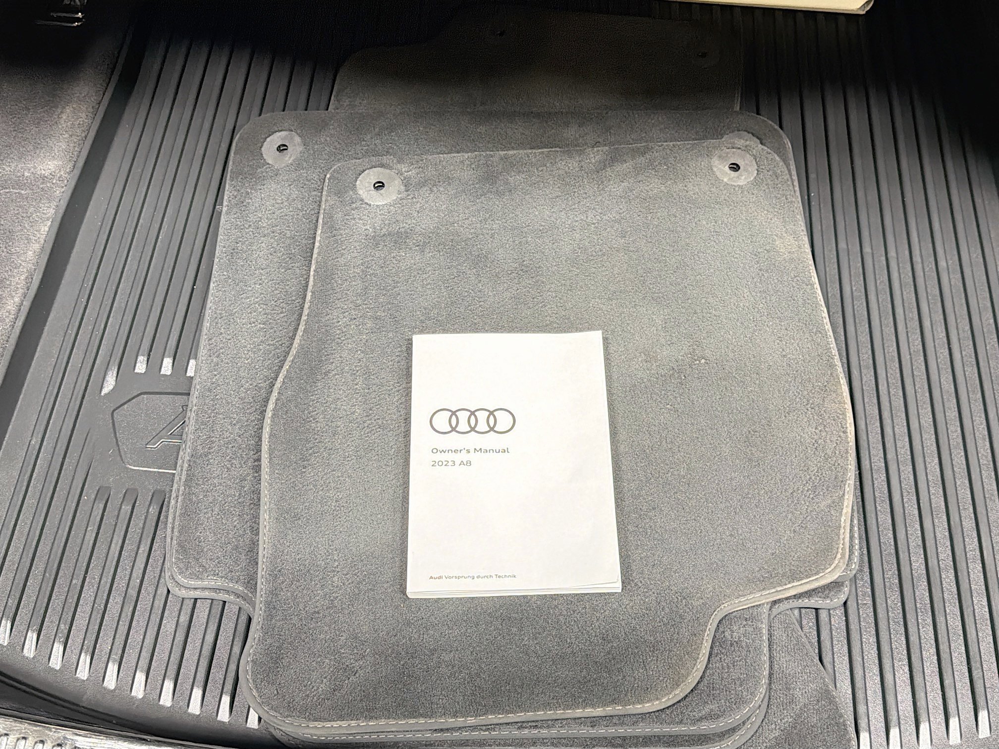 2023 Audi A8 Base - Photo 44