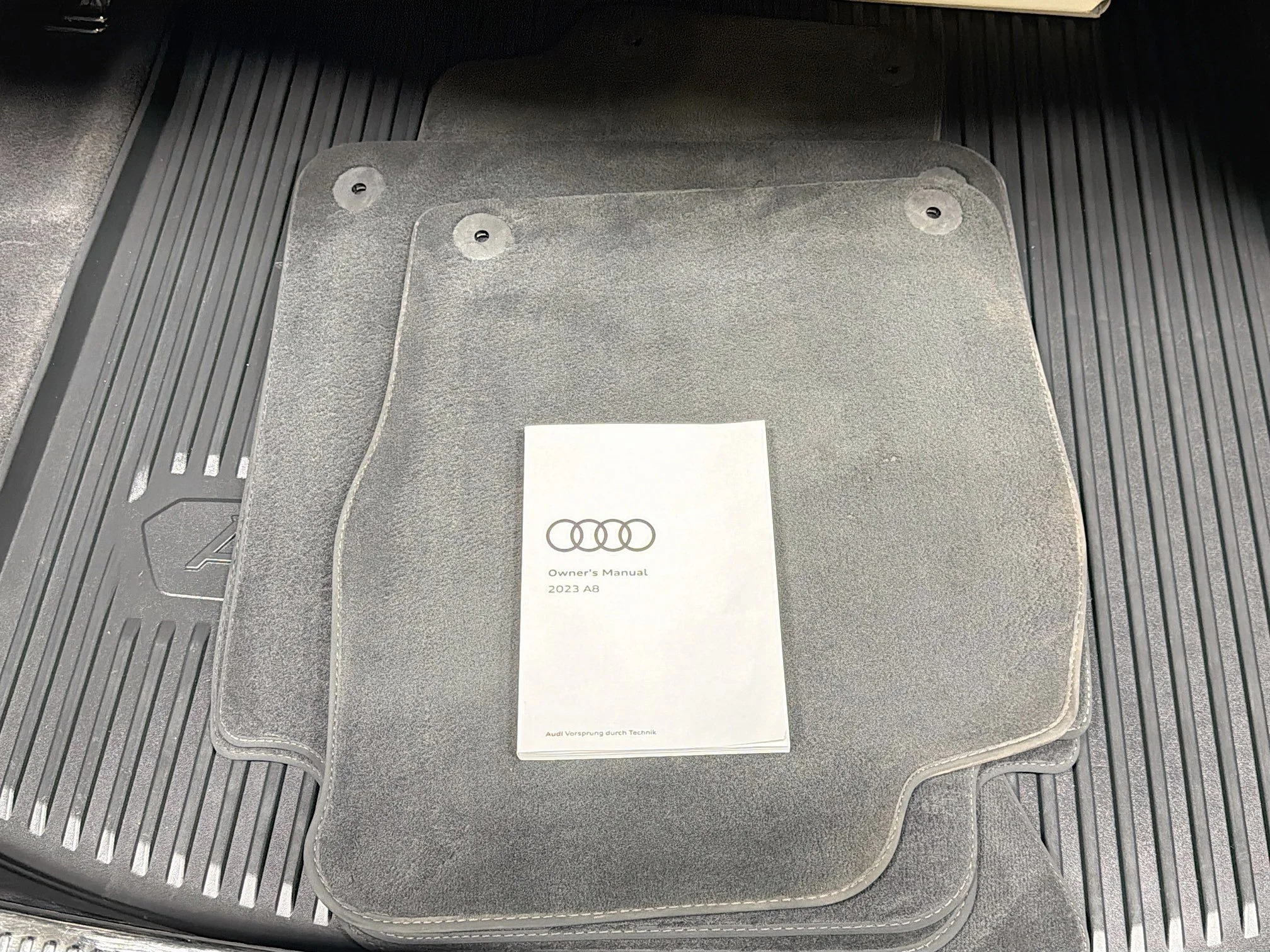 2023 Audi A8 Base - Photo 44