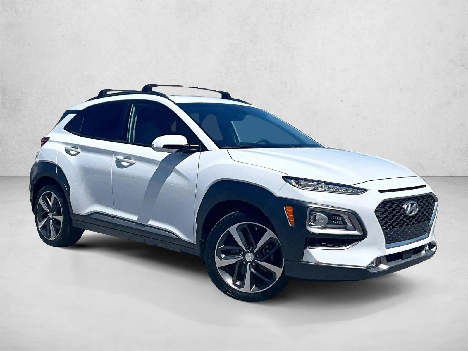 Used 2021 Chalk White Hyundai Ultimate image 11