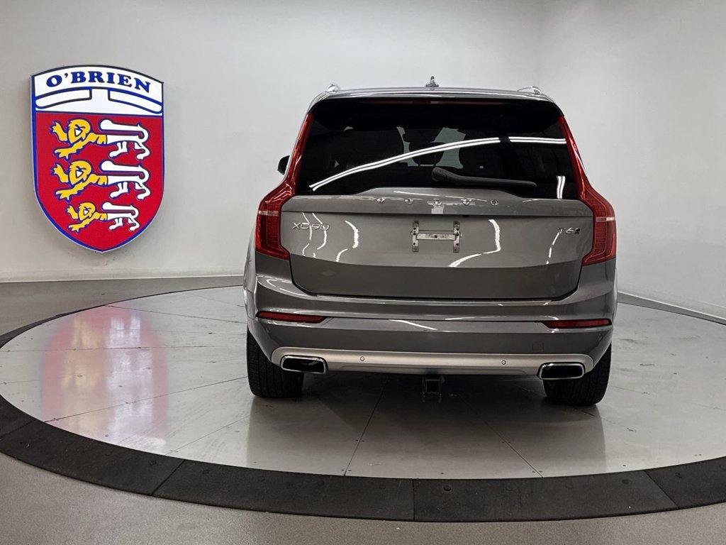 Used 2020 Gray Metallic Volvo T6 Momentum image 11