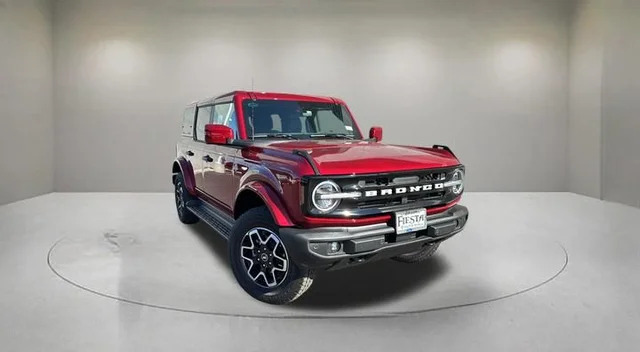 2026 Ford Bronco Outer Banks®