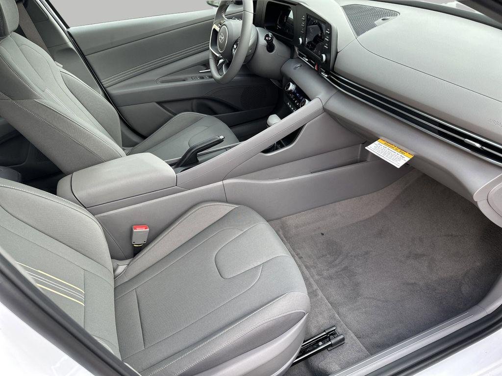 New 2026 Serenity White Hyundai SEL Sport image 23