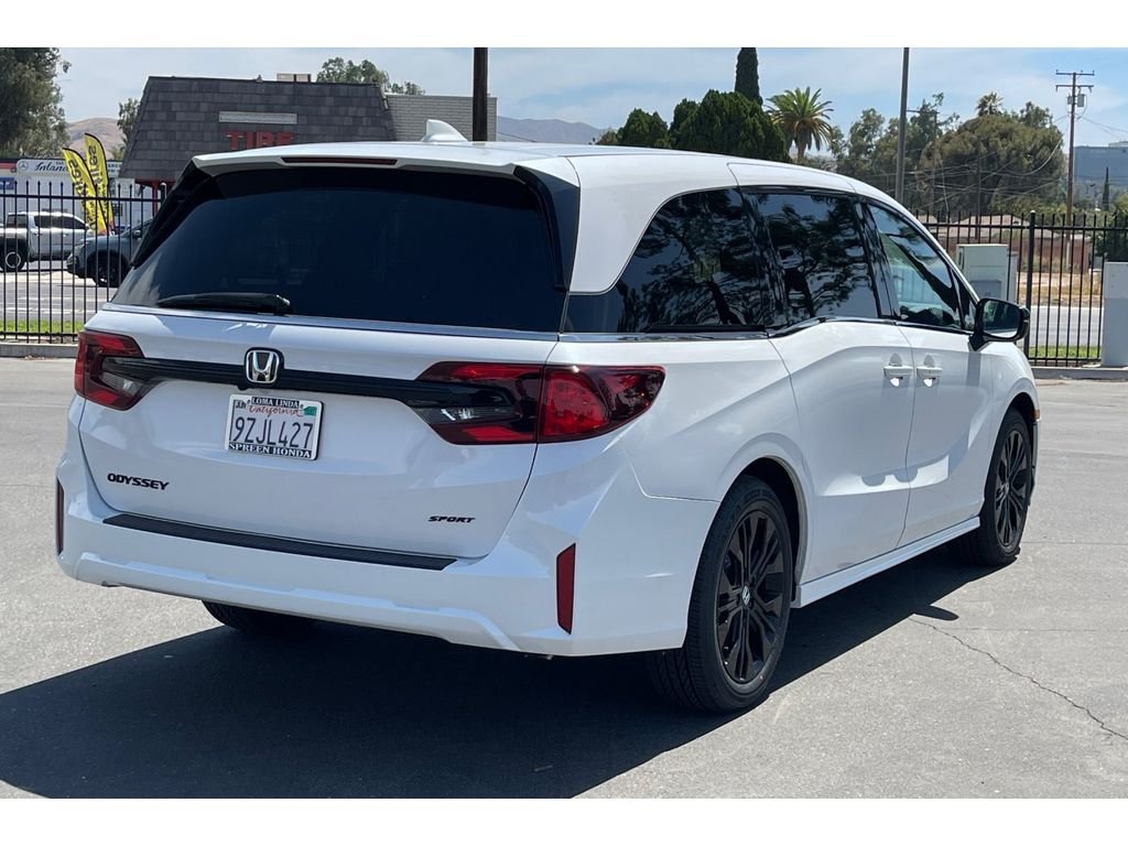 Used 2026 Platinum White Pearl Honda Sport-L image 6