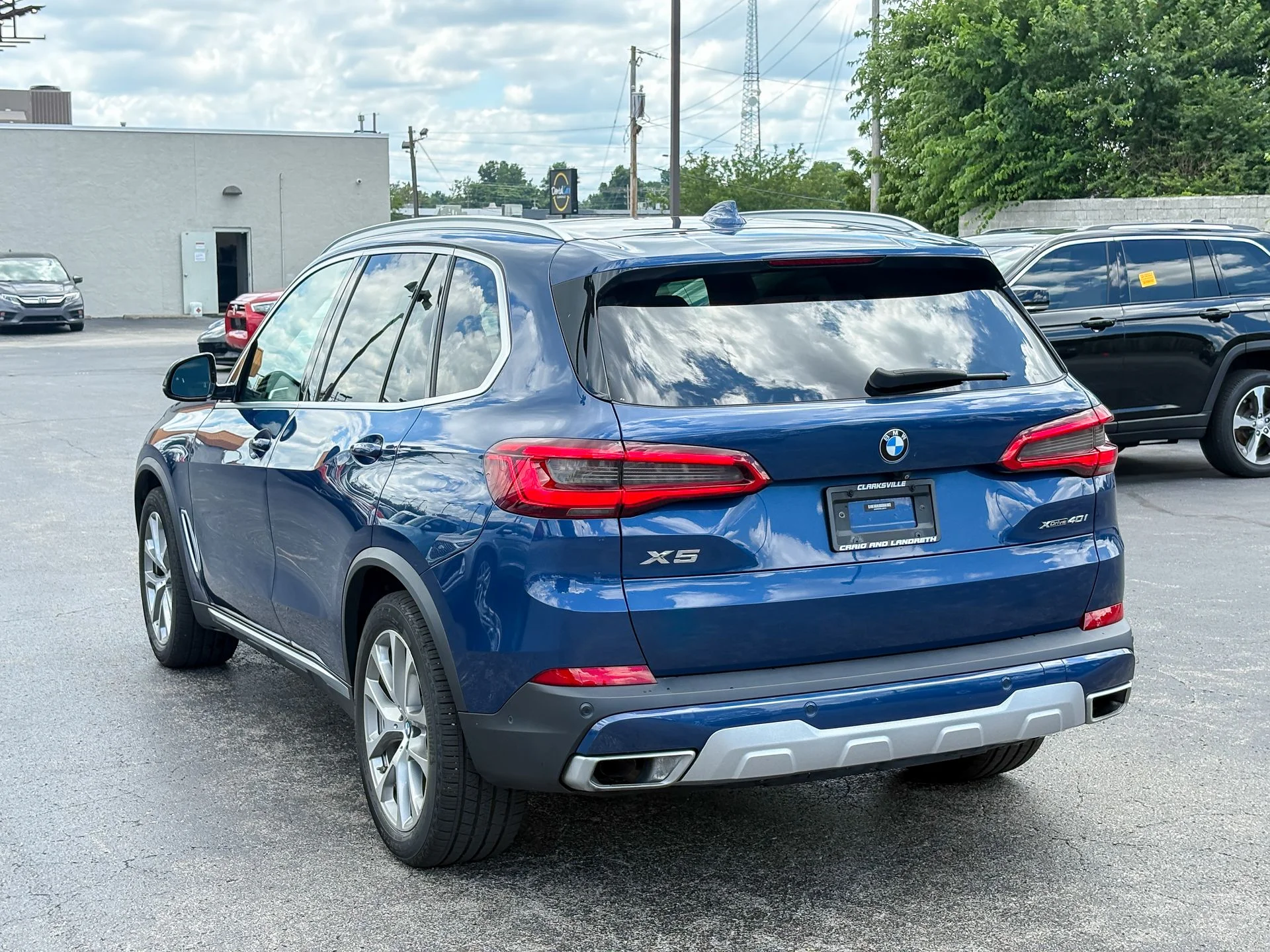 Used 2020 Blue BMW xDrive40i image 6
