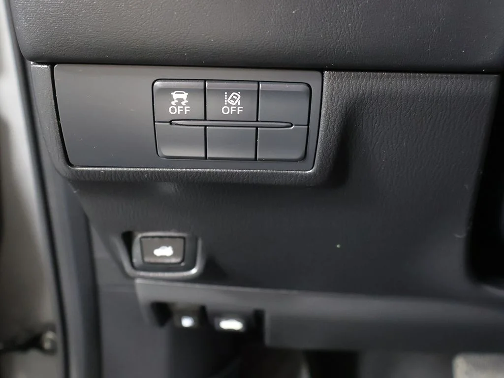 Used 2021 Gray Mazda Touring image 33