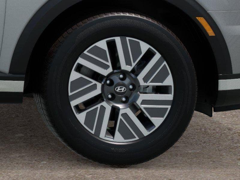 New 2026 Silver Hyundai SEL 7P image 8