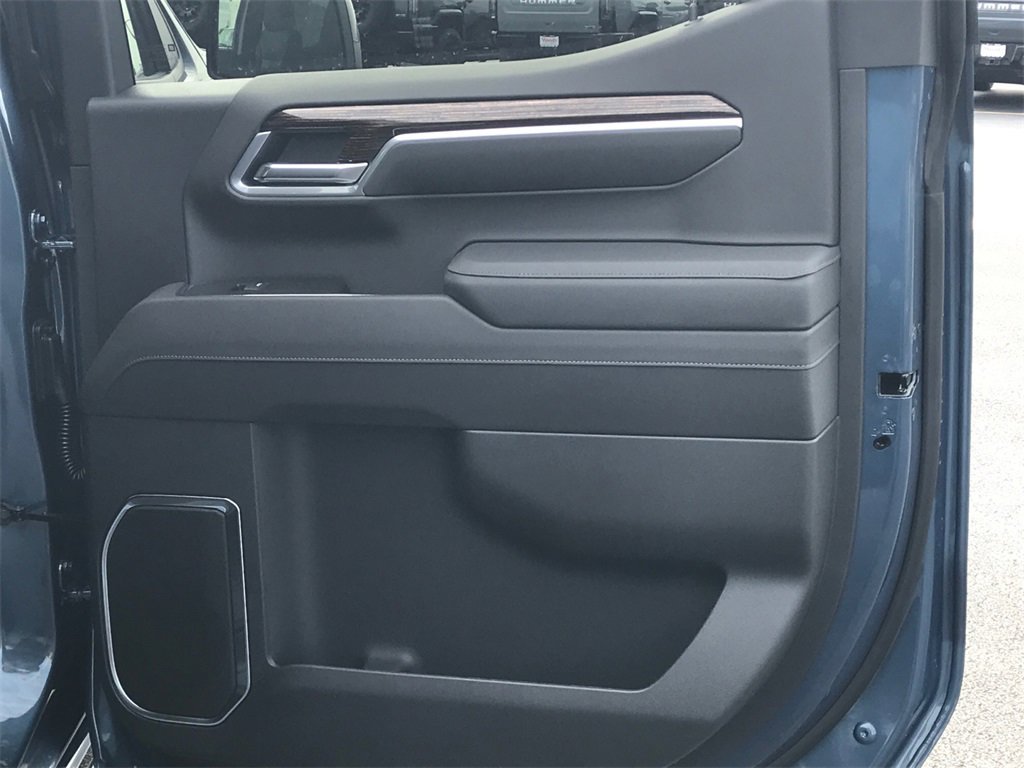 2026 GMC SIERRA - Image 32