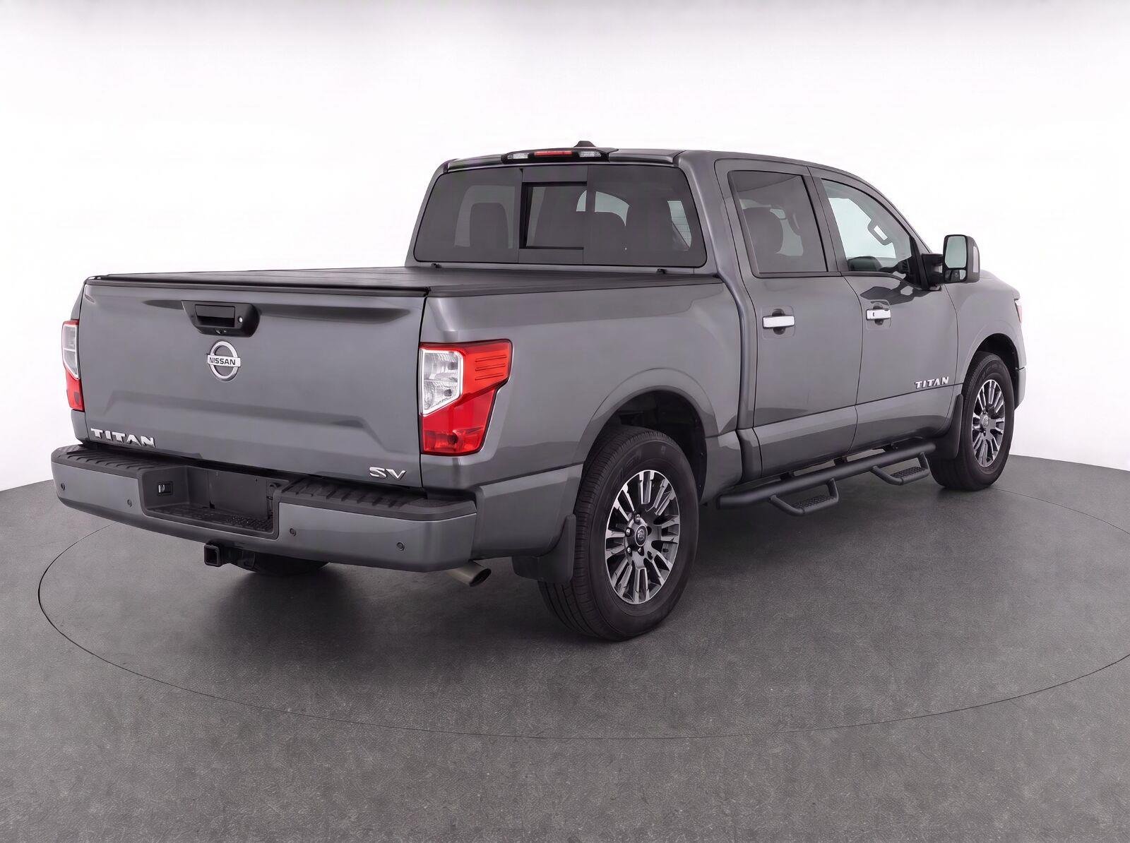 Used 2021 Gun Metallic Nissan SV image 4