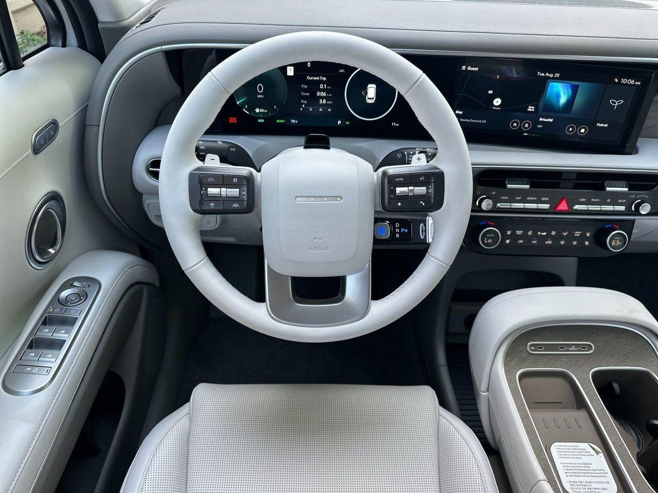New 2026 White Hyundai SEL Premium 8P image 13