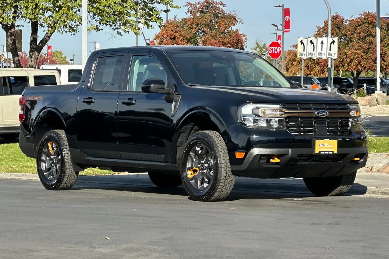 Certified Used 2024 Shadow Black Ford LARIAT Advanced image 9