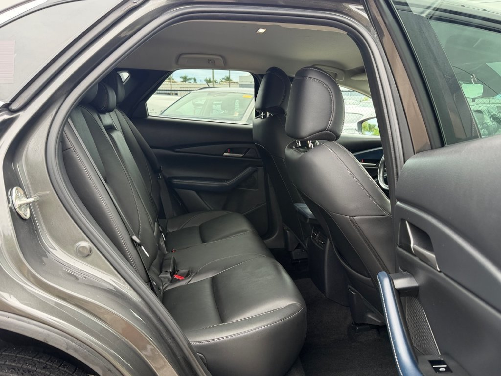 Used 2020 Gray Mazda Select image 17