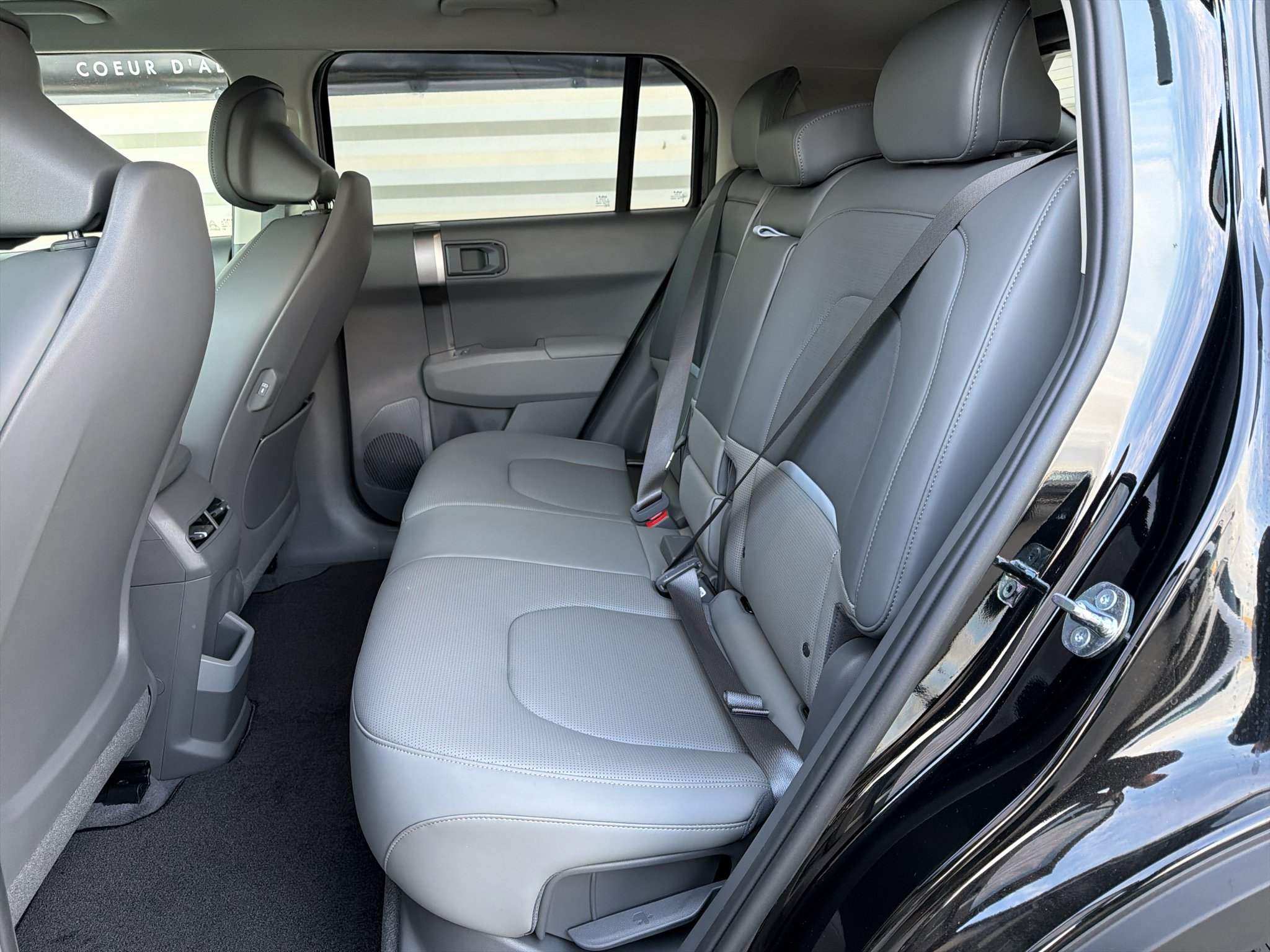 New 2027 Aurora Black Pearl Kia Wind image 11