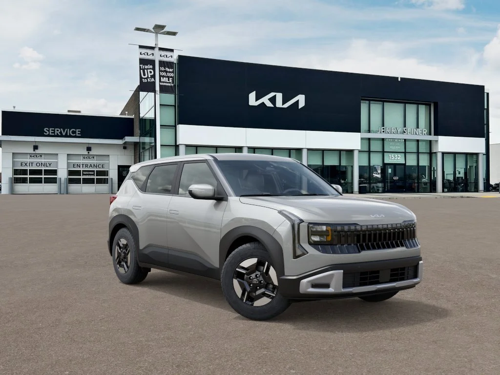 New 2027 Ivory Kia LX image 8