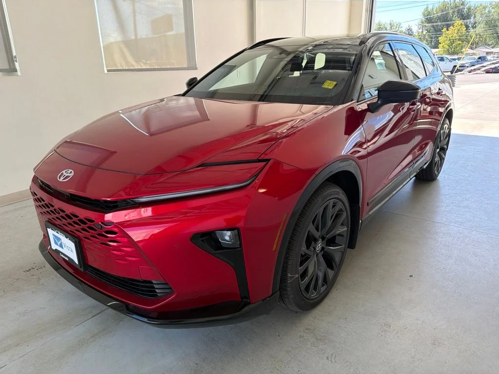 New 2026 Finish Line Red with Black roof <sup>1</sup> Toyota  Limited image 3