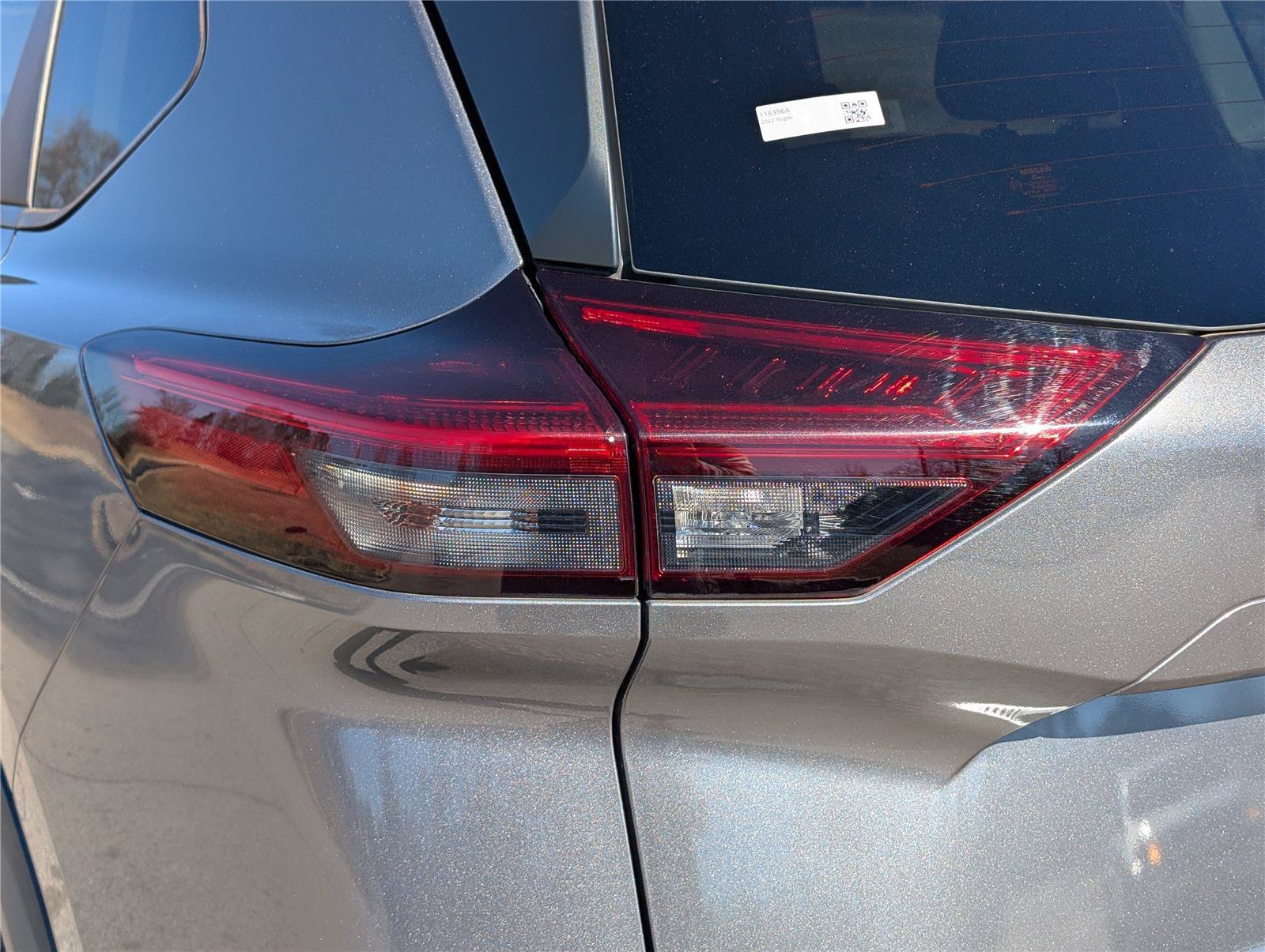 Used 2022 Silver Nissan SV image 11